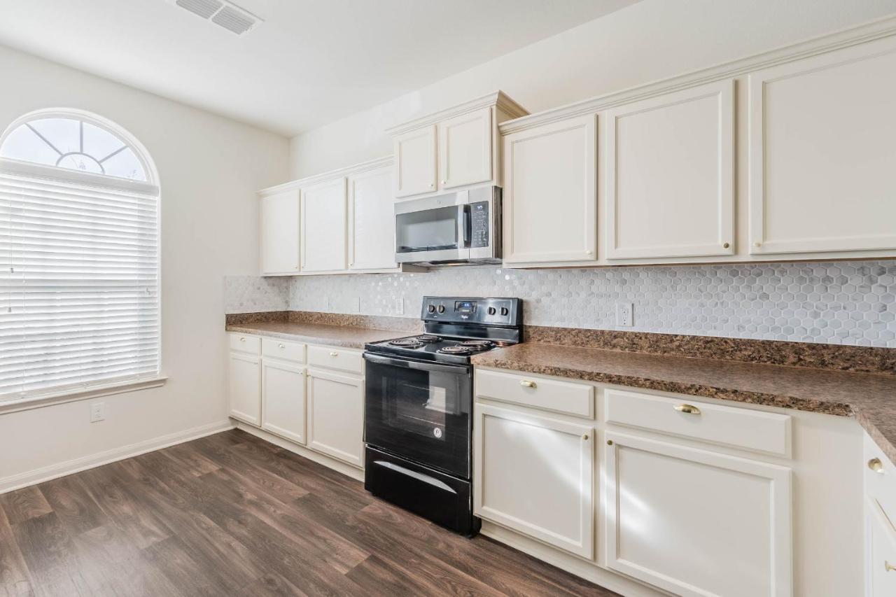 Luxury 5Br Dallas Retreat With Business Amenities - Perfect For Business Travelers, Families & Groups Eksteriør bilde