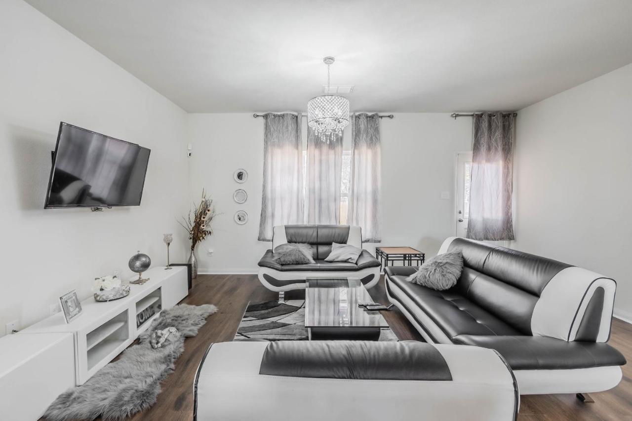 Luxury 5Br Dallas Retreat With Business Amenities - Perfect For Business Travelers, Families & Groups Eksteriør bilde