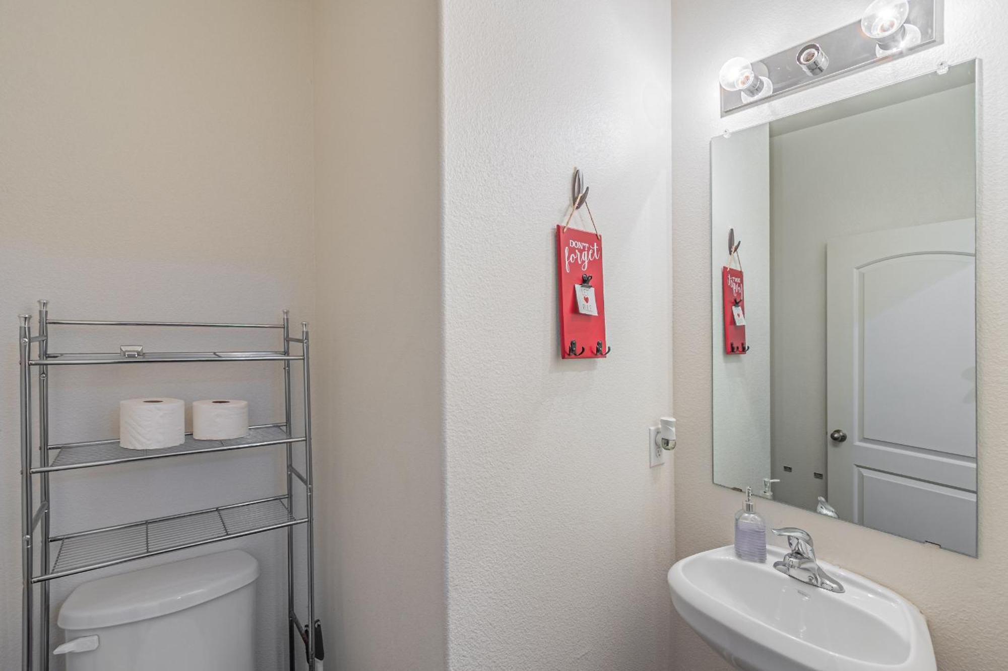 Luxury 5Br Dallas Retreat With Business Amenities - Perfect For Business Travelers, Families & Groups Eksteriør bilde