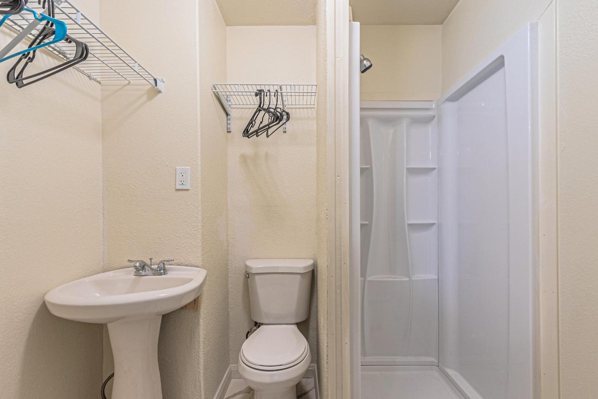 Luxury 5Br Dallas Retreat With Business Amenities - Perfect For Business Travelers, Families & Groups Eksteriør bilde