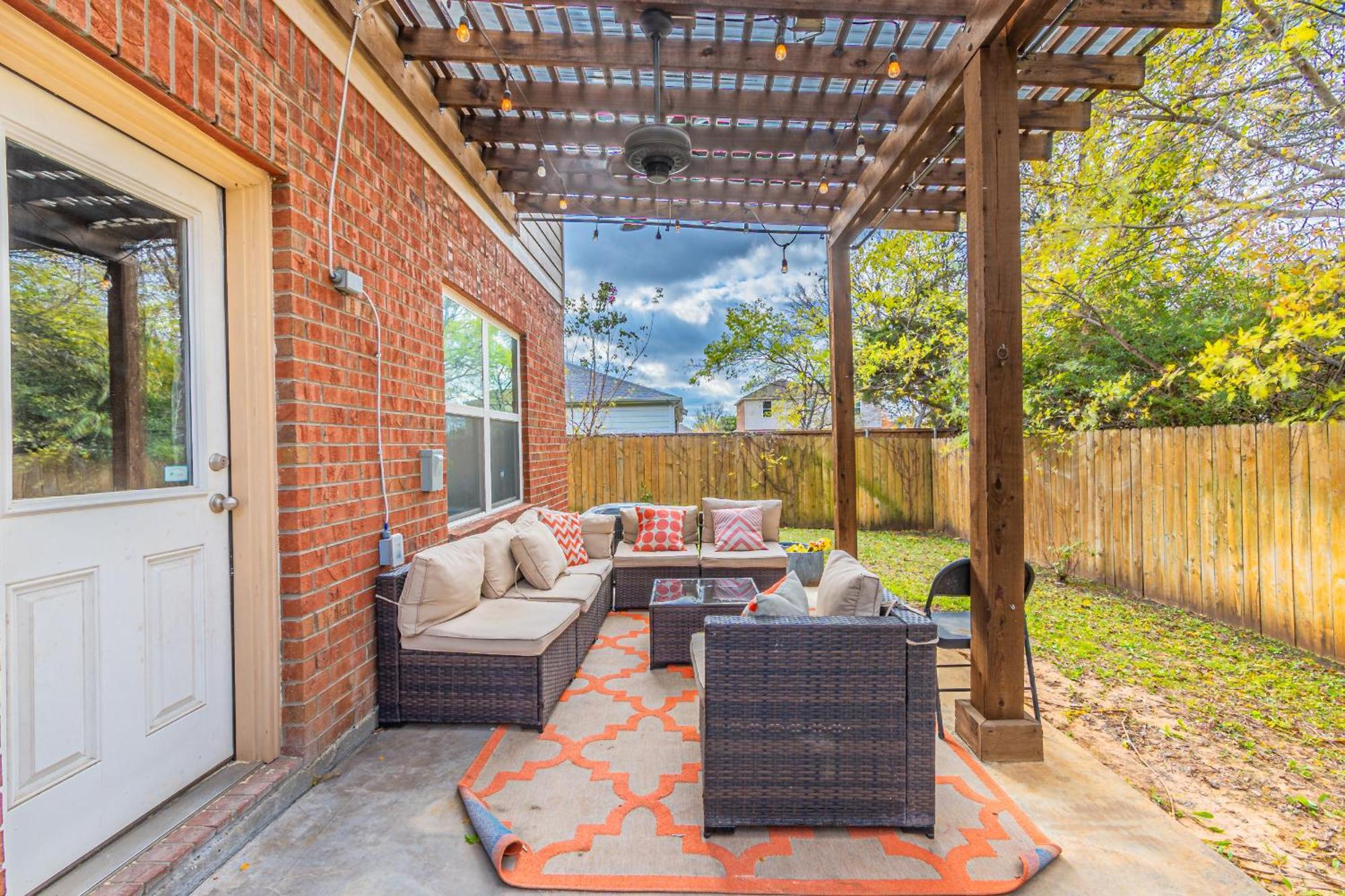 Luxury 5Br Dallas Retreat With Business Amenities - Perfect For Business Travelers, Families & Groups Eksteriør bilde